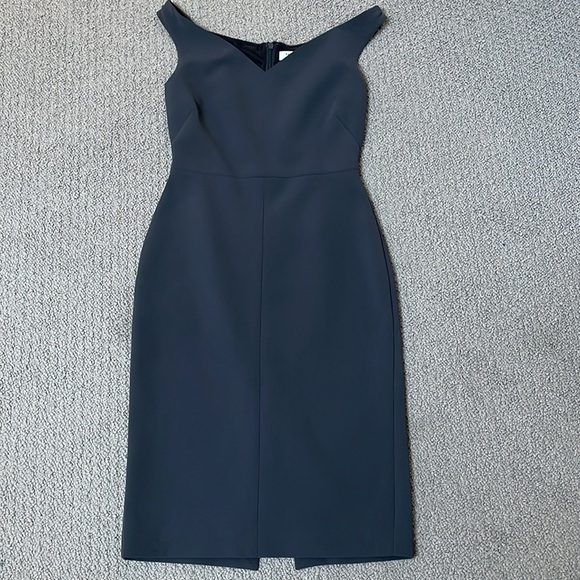 Aritzia Babaton Terrace dress grey sz 2 - Picture 8 of 9